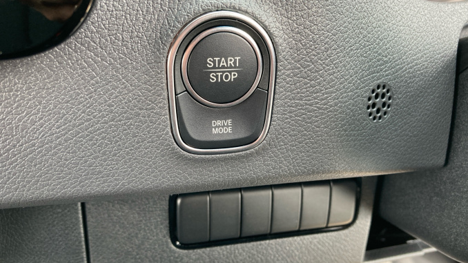 Mercedes-Benz Sprinter E314 L2 Electric Rwd 100kW 81kWh Pro Van Auto - Image 33